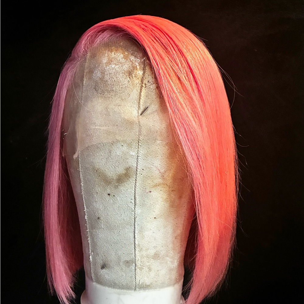 Vibrant Pink Wig for Women - Picture 4 of 4